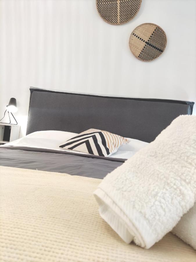 Homdwell Fine Living 2 Apartman Ermúpoli Kültér fotó